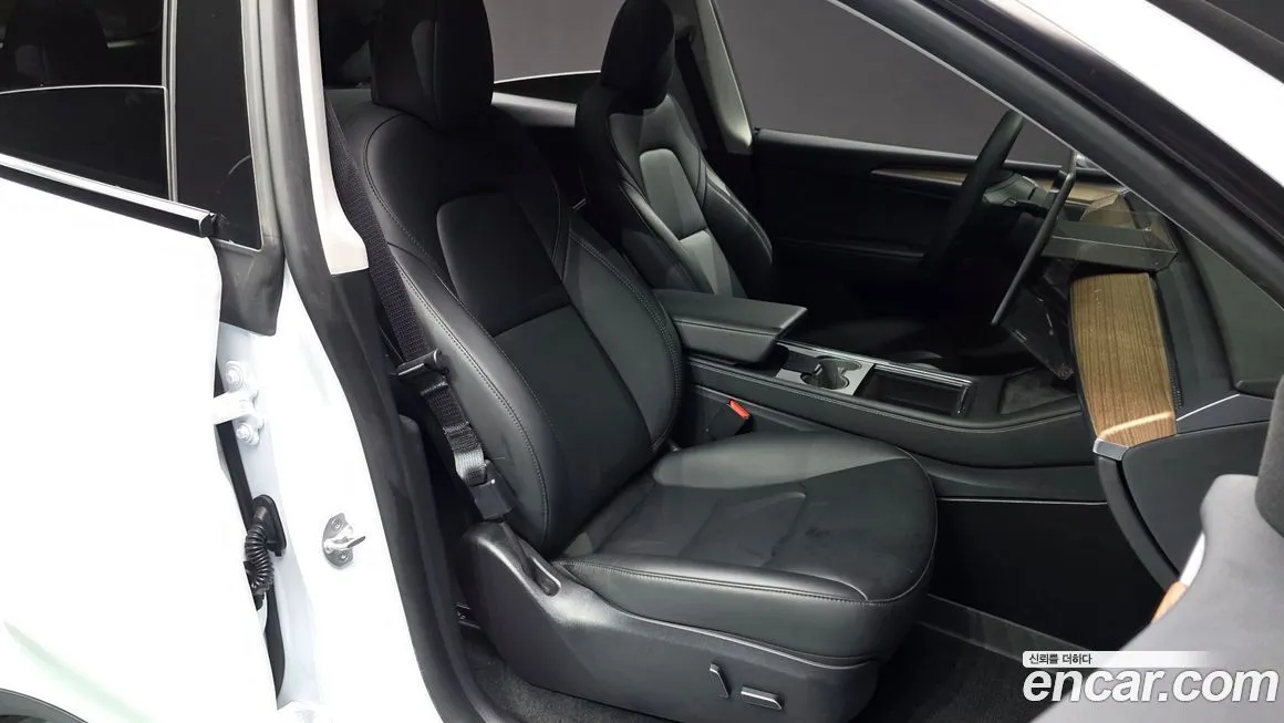 Tesla Model Y 2024 из KR, фото 8