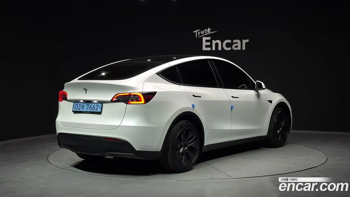 Tesla Model Y 2024 из KR, фото 10