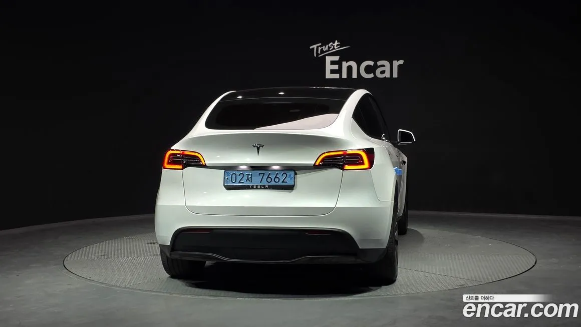 Tesla Model Y 2024 из KR, фото 3