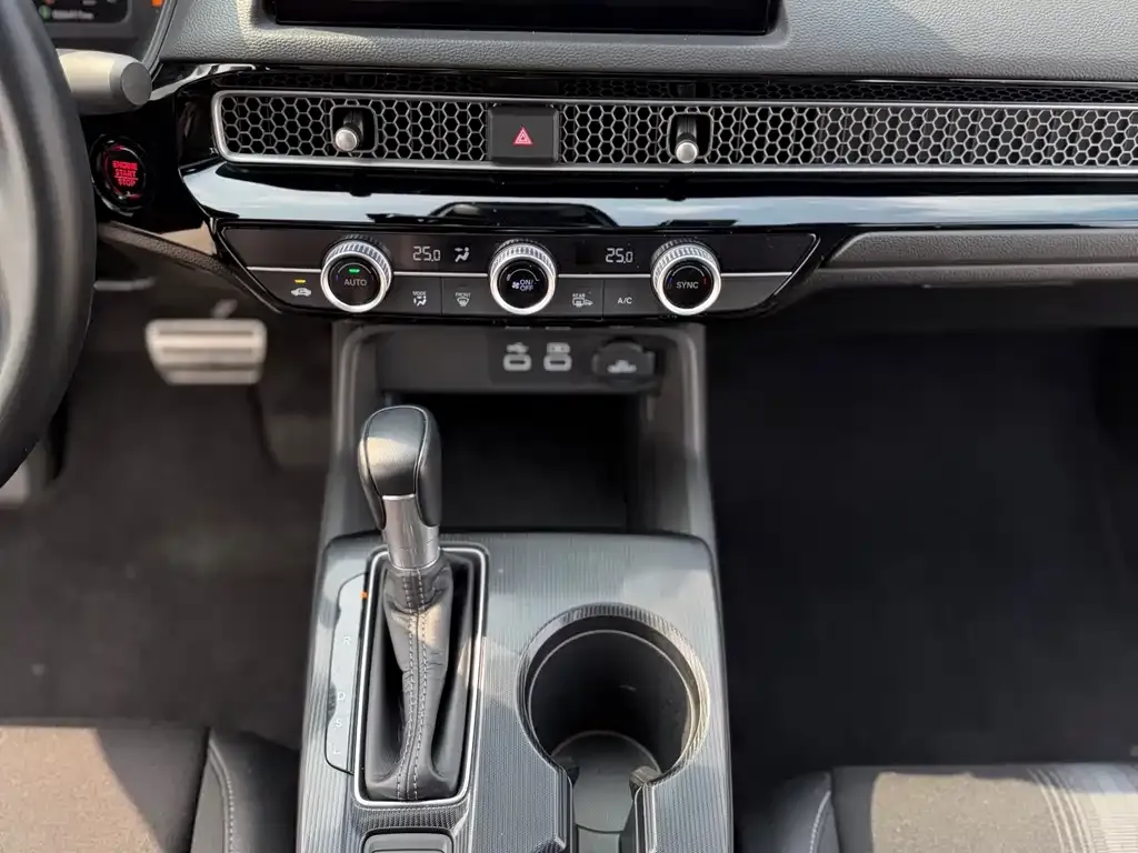 Honda Civic — фото 3