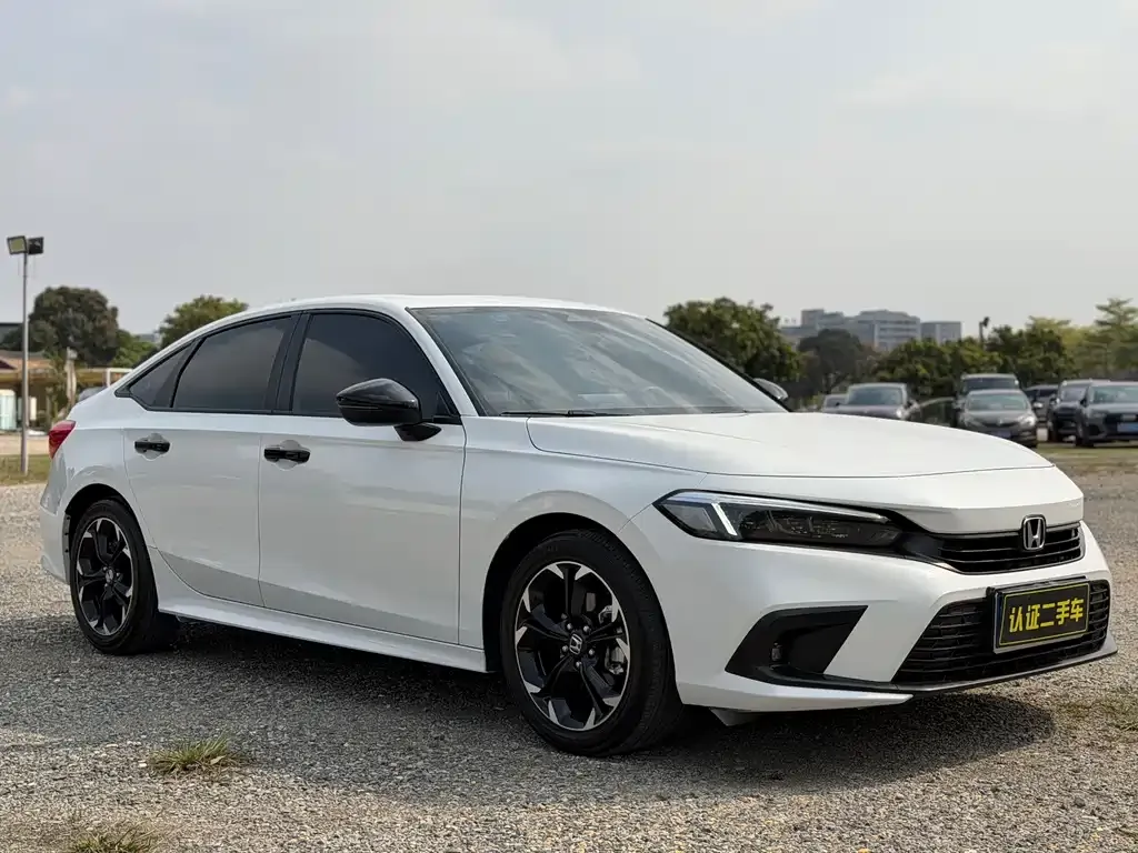 Honda Civic — фото 10