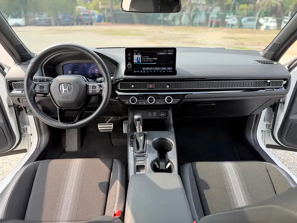 Honda Civic — фото 4