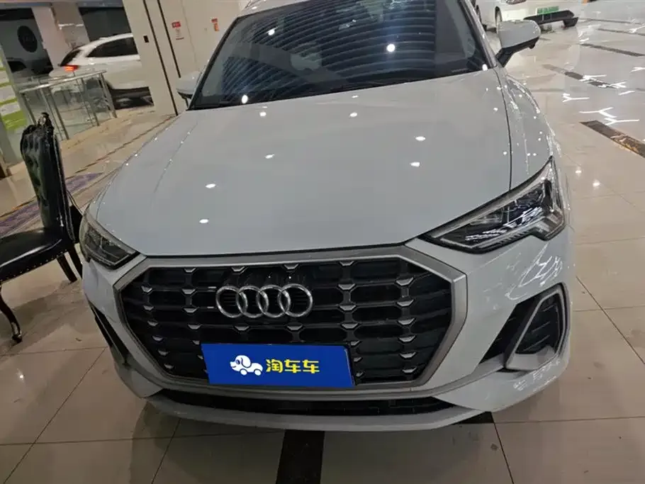 Audi Q3 2021 из CN, фото 7