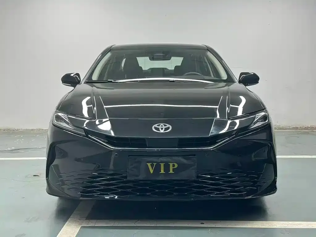 Toyota Camry 2025 из CN, фото 3