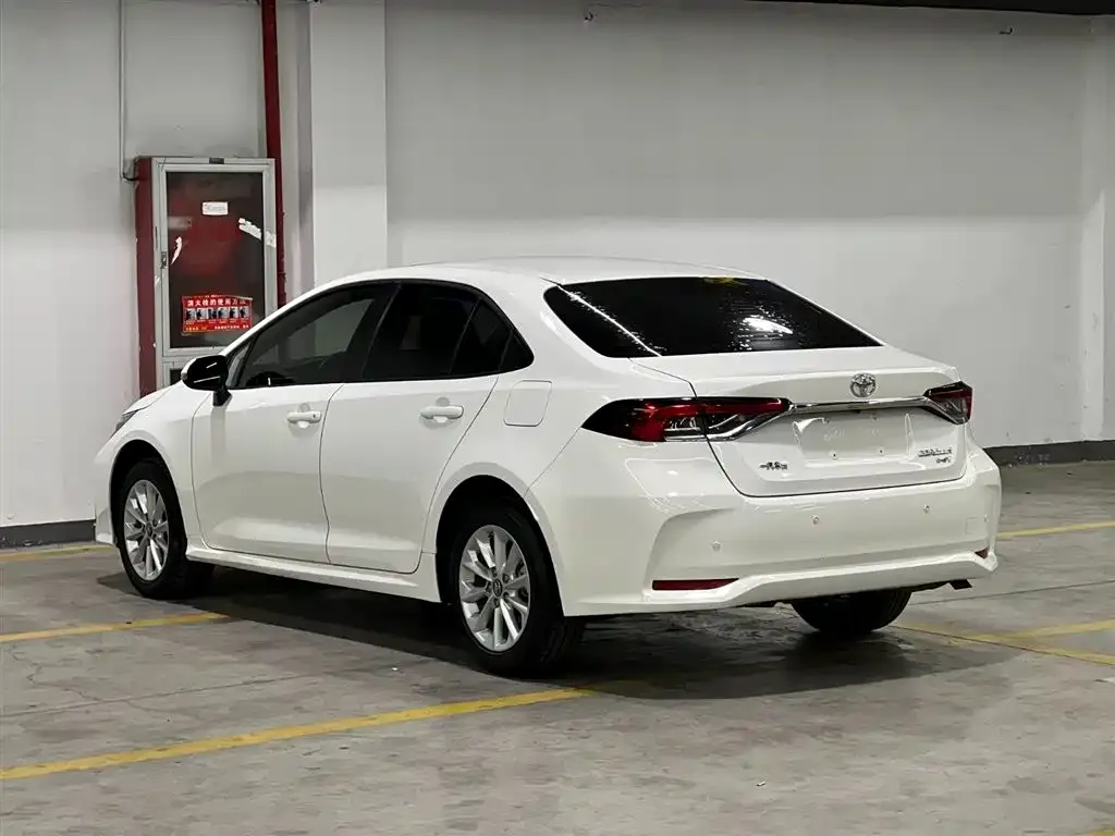Toyota Corolla 2022 из CN, фото 5