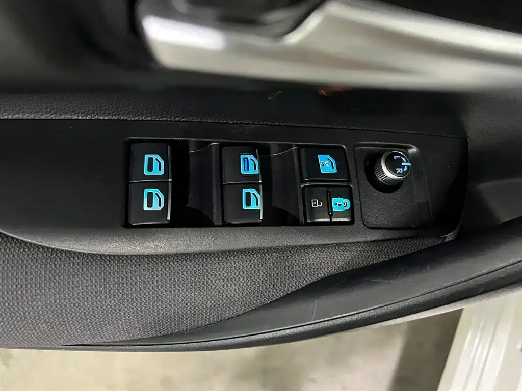 Toyota Corolla 2022 из CN, фото 9