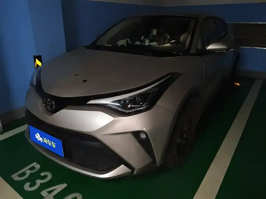 Toyota C-HR 2022 из CN, фото 1