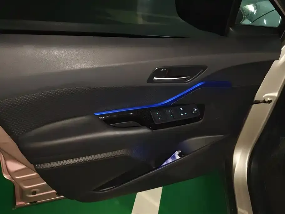 Toyota C-HR 2022 из CN, фото 10