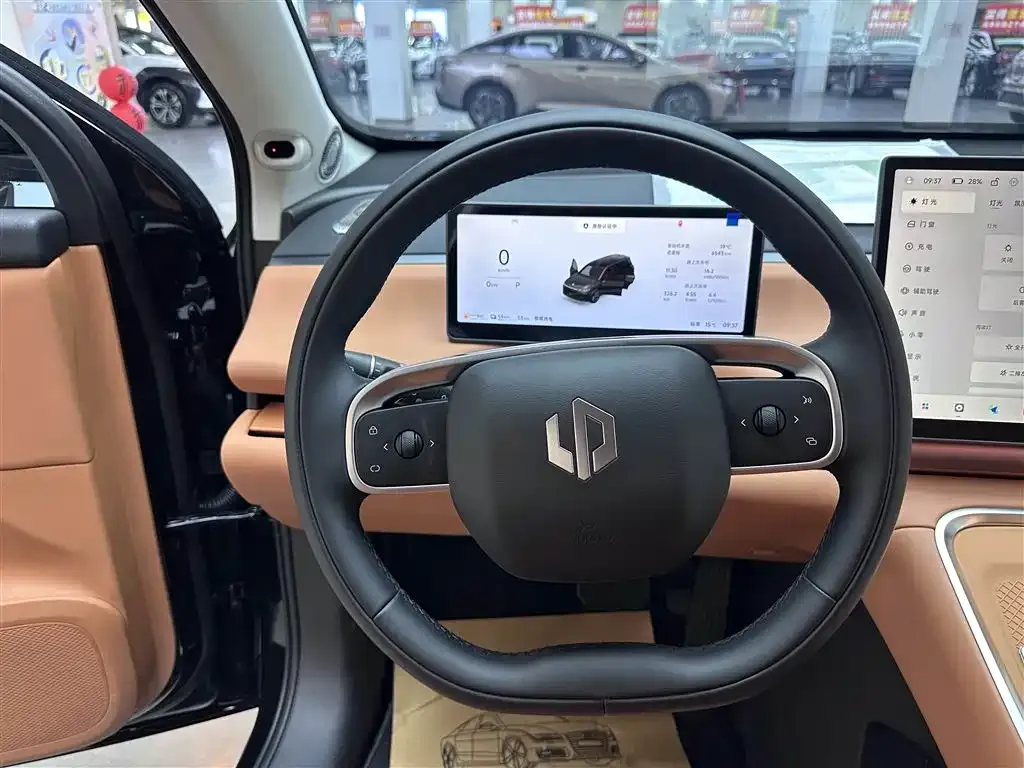 Leapmotor C16 — фото 5