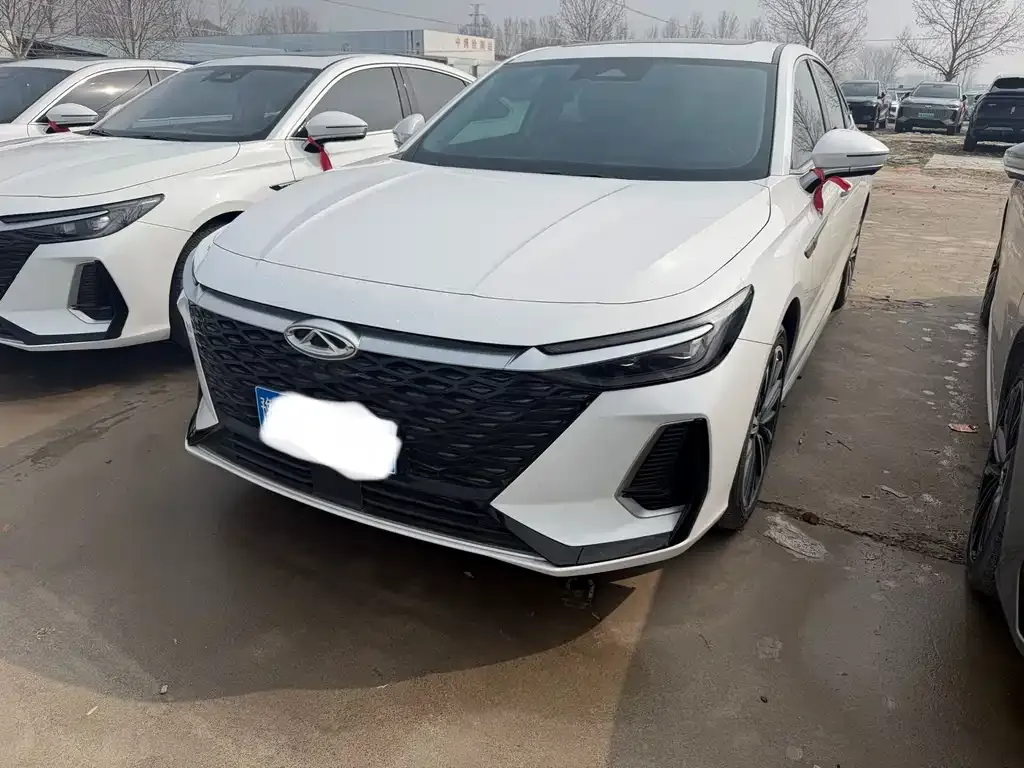 Chery Arrizo 8