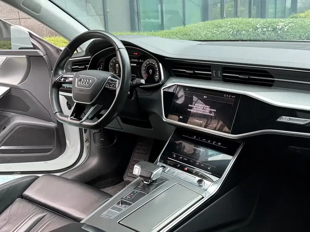Audi A7 — фото 9