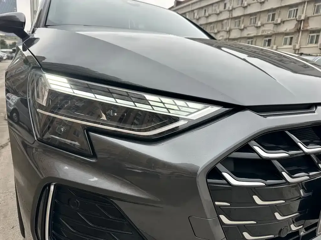 Audi A3 — фото 2