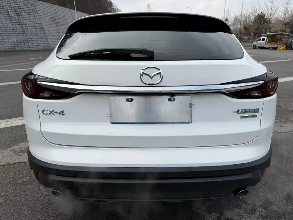 Mazda CX-4 — фото 8