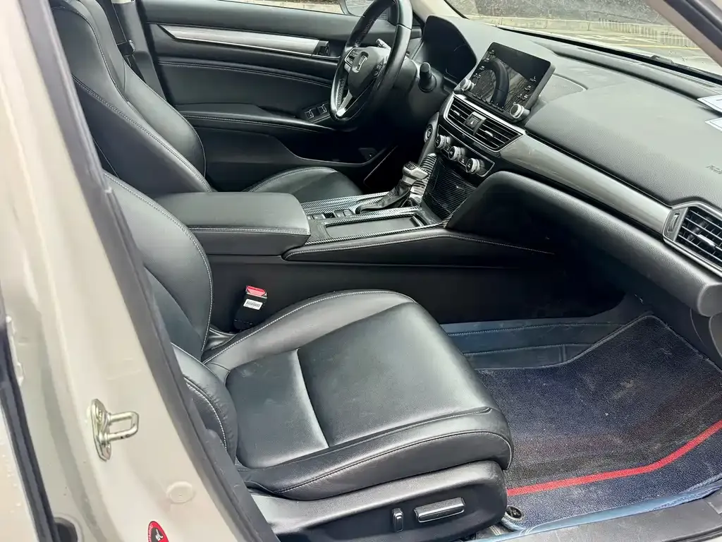 Honda Inspire 2021 из CN, фото 8