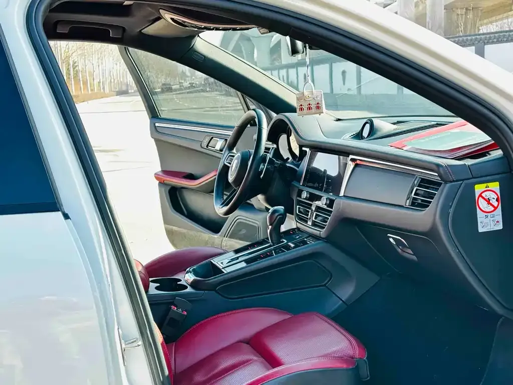 Porsche Macan 2023 из CN, фото 6