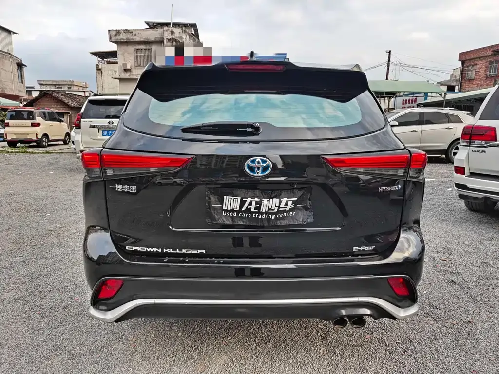 Toyota Crown Kluger 2022 из CN, фото 5