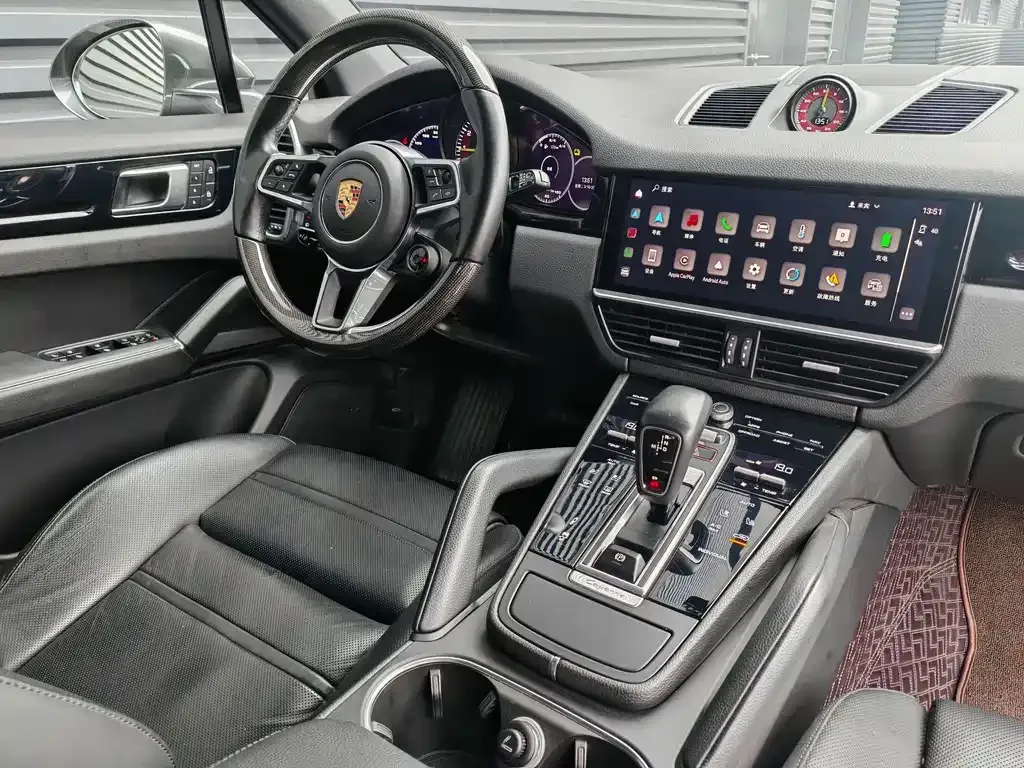 Porsche Cayenne Hybrid — фото 7