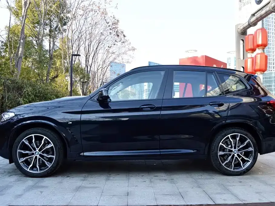 BMW X3 — фото 9