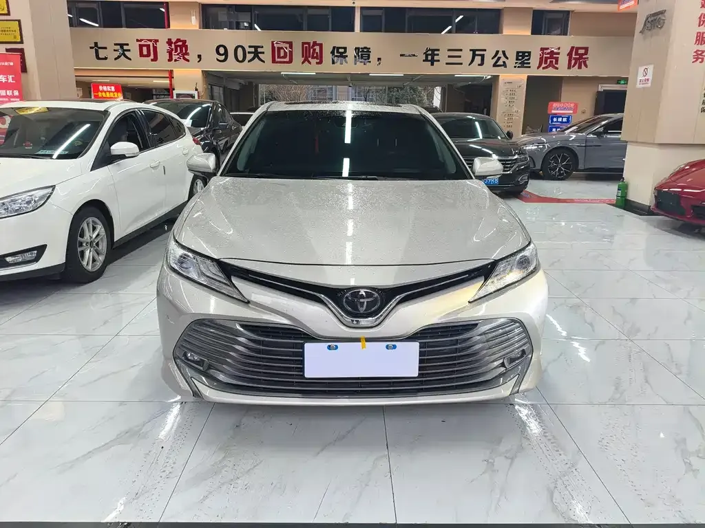 Toyota Camry 2021 из CN, фото 6