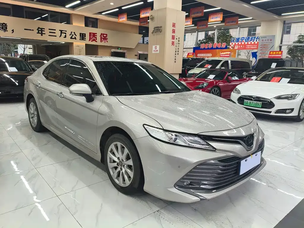 Toyota Camry 2021 из CN, фото 8