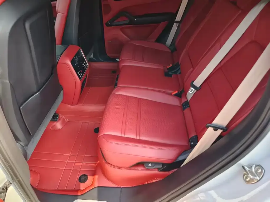Porsche Cayenne 2023 из CN, фото 2