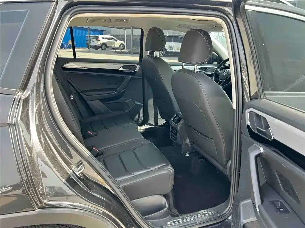Volkswagen Tayron 2022 из CN, фото 2