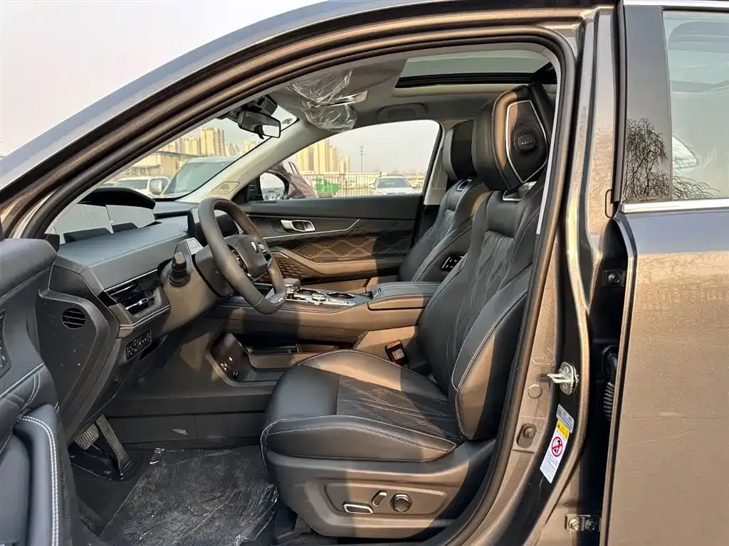 Changan UNI-K iDD 2025 из CN, фото 2