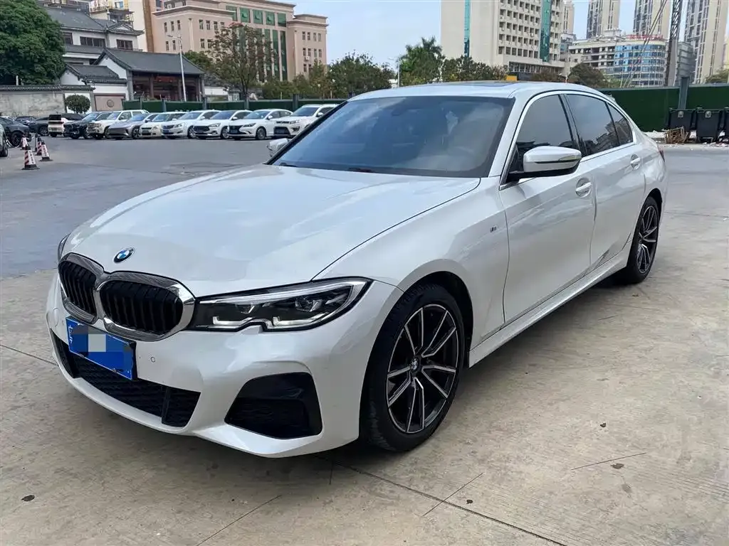 BMW 3 Series — фото 1