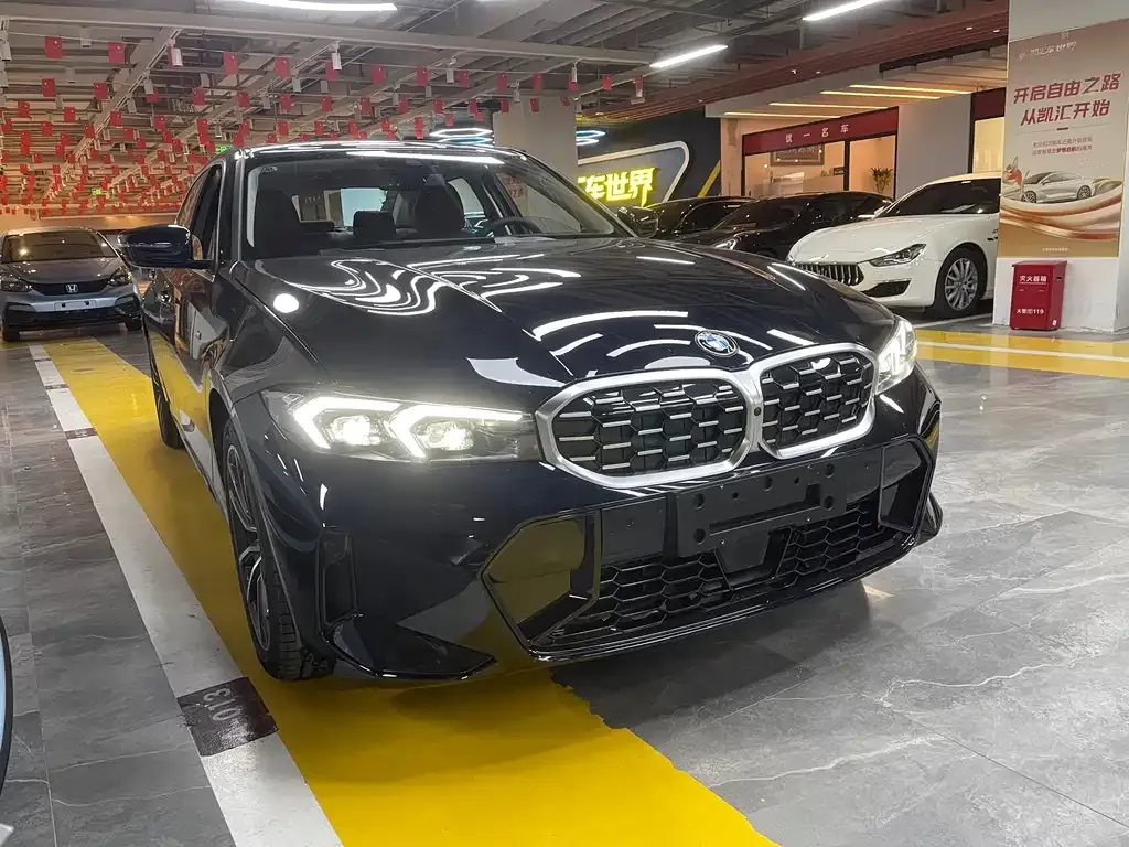 BMW 3 Series 2026 из CN, фото 4