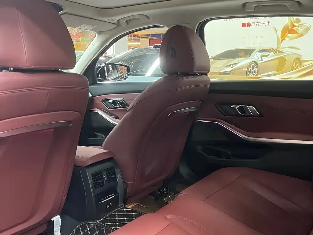 BMW 3 Series 2026 из CN, фото 9