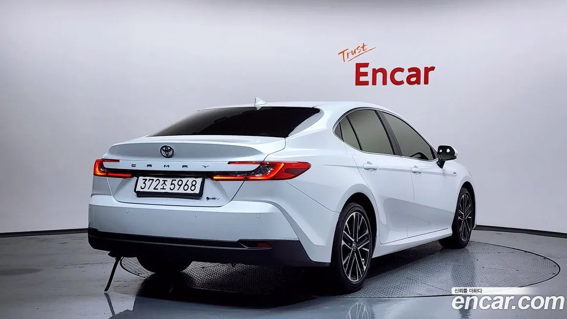 Toyota Camry 2025 из KR, фото 3