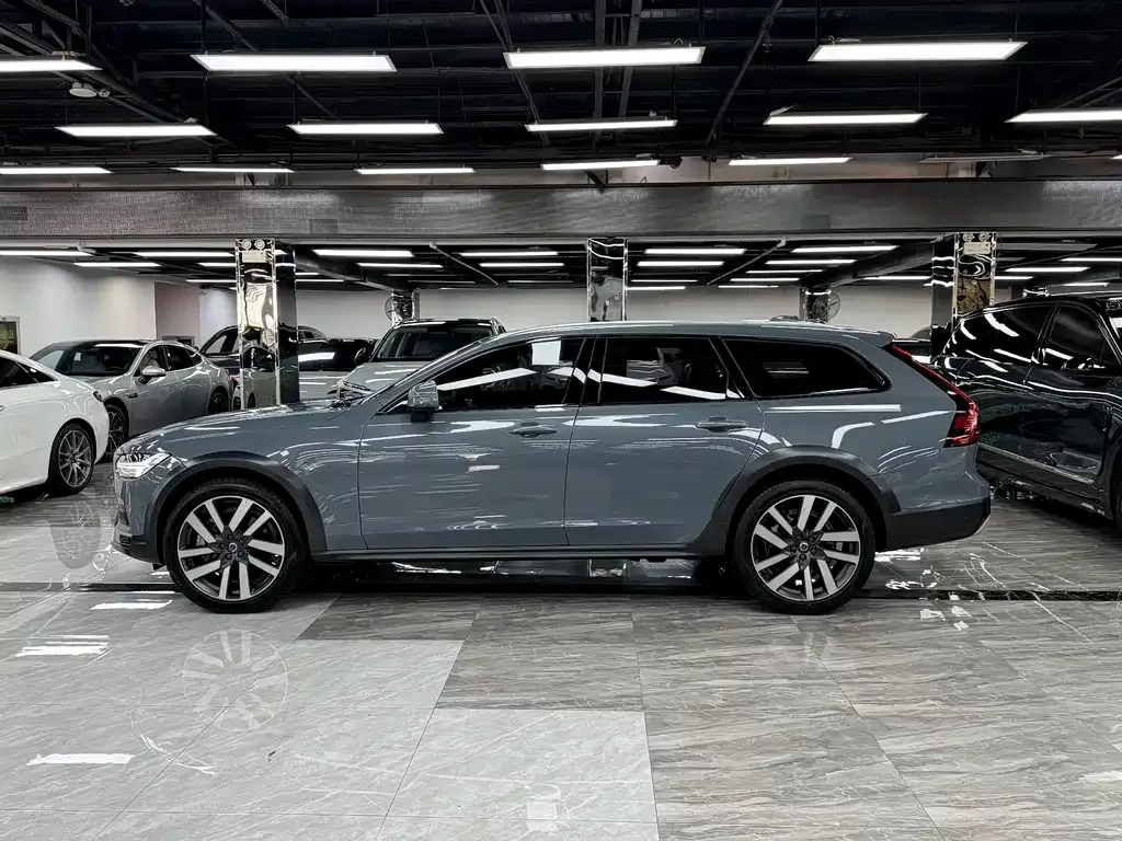 Volvo V90 — фото 7