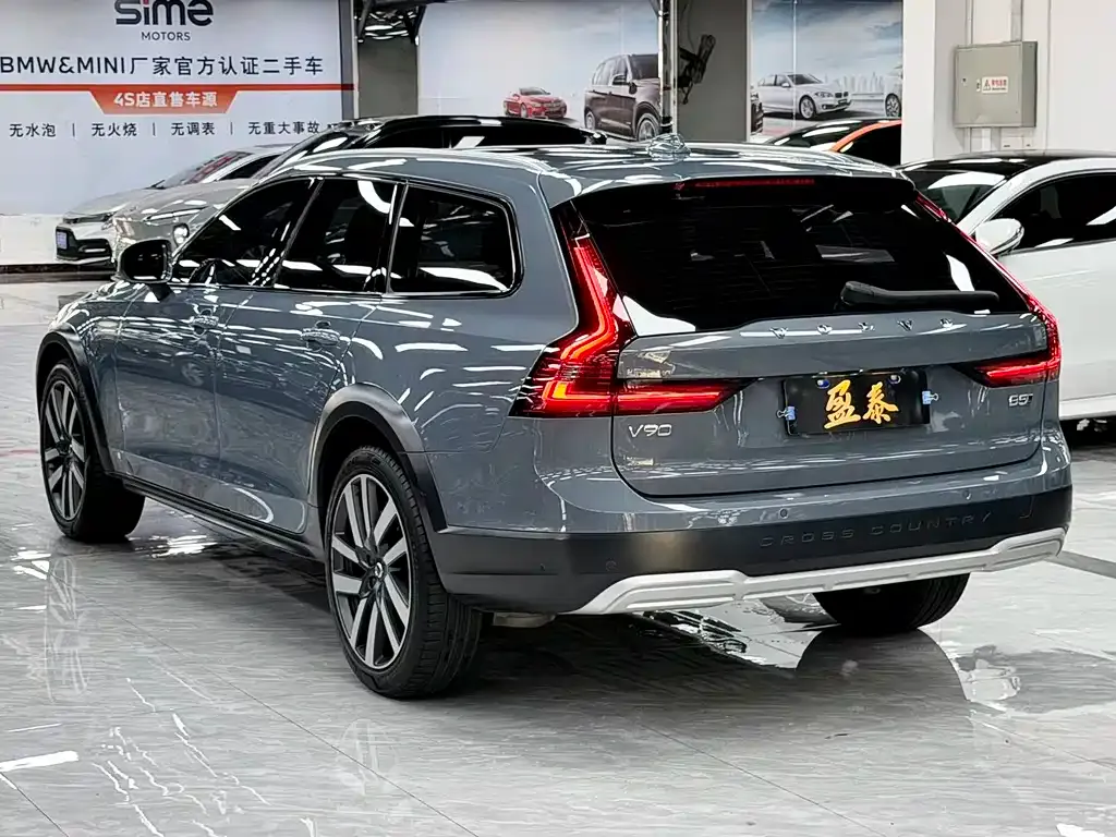 Volvo V90 — фото 3