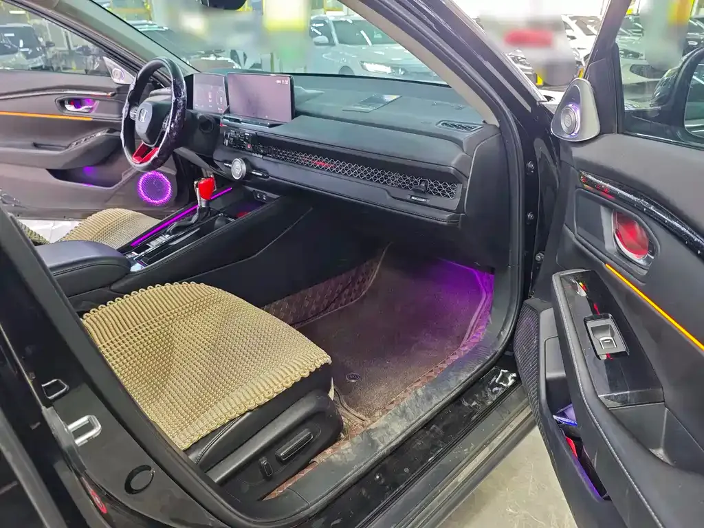 Honda Accord — фото 3