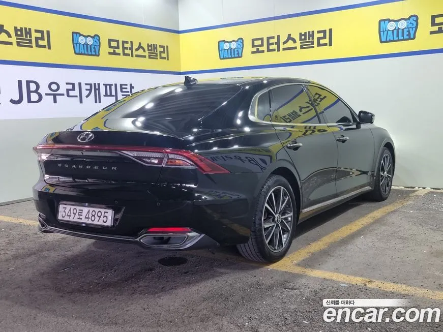 Hyundai Grandeur 2022 из KR, фото 7