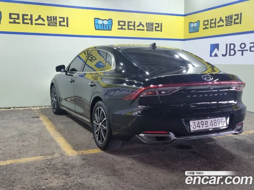 Hyundai Grandeur 2022 из KR, фото 6