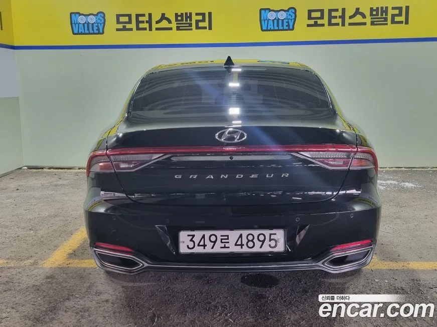 Hyundai Grandeur 2022 из KR, фото 2