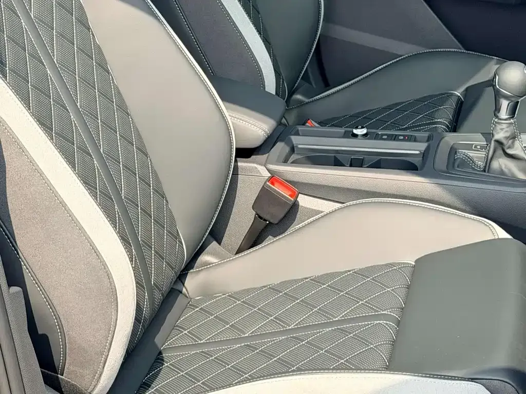 Audi Q3 2026 из CN, фото 5