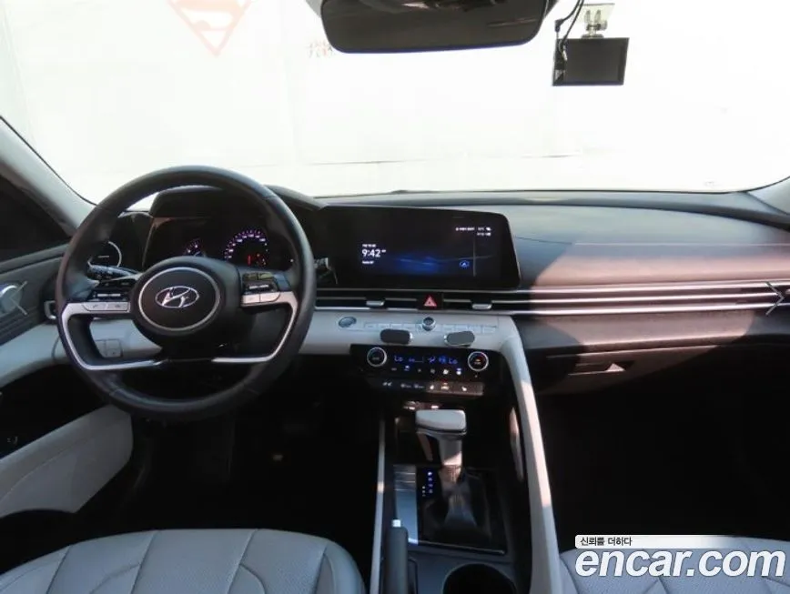Hyundai AVANTE 2021 из KR, фото 4
