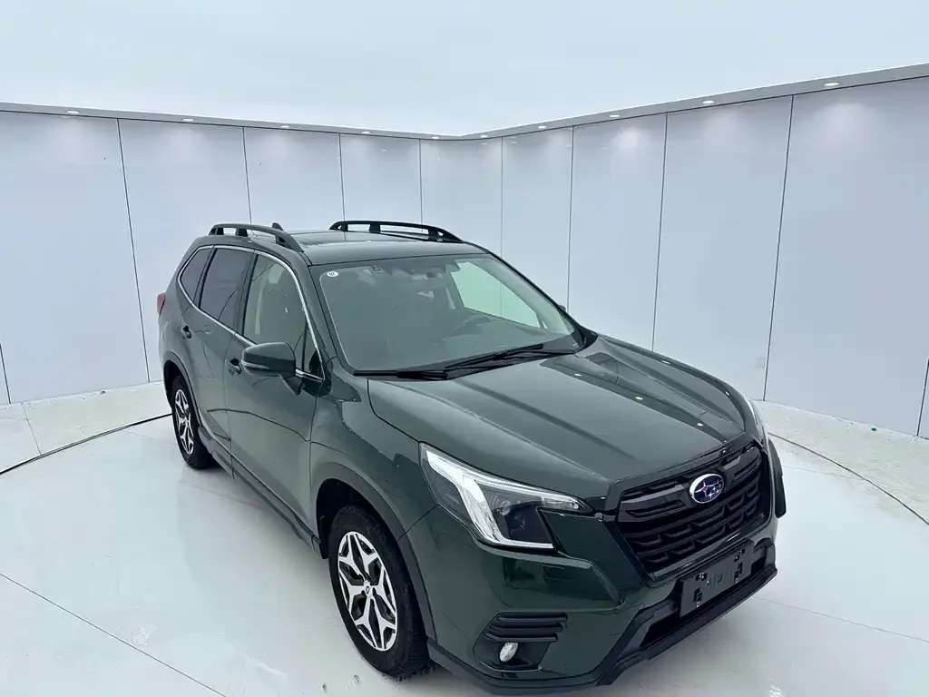 Subaru Forester 2022 из CN, фото 8