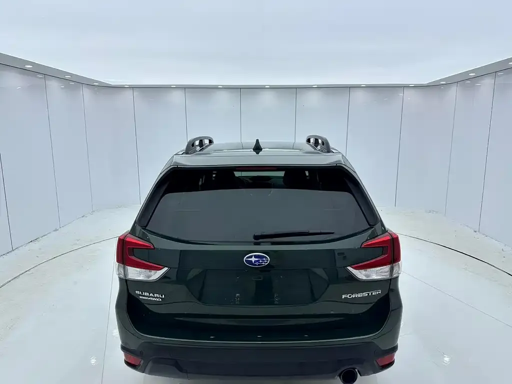 Subaru Forester 2022 из CN, фото 4