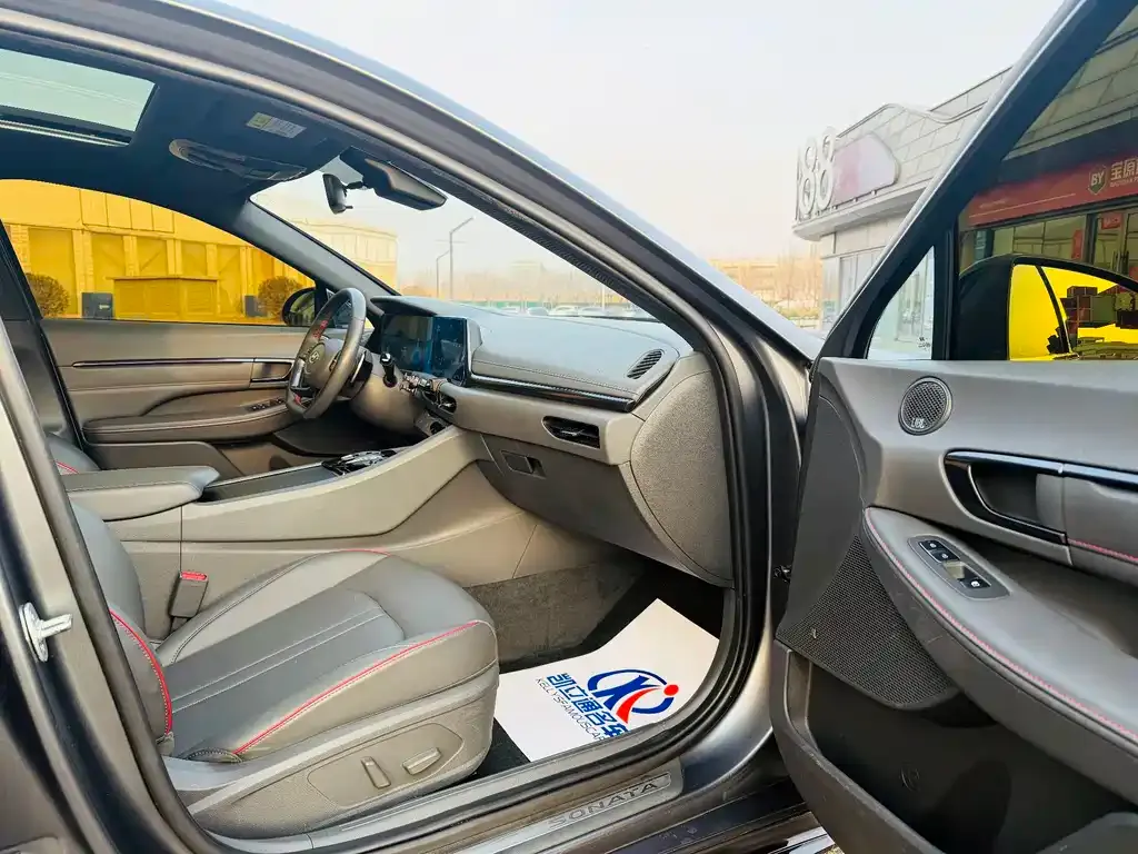 Hyundai Sonata 2022 из CN, фото 3