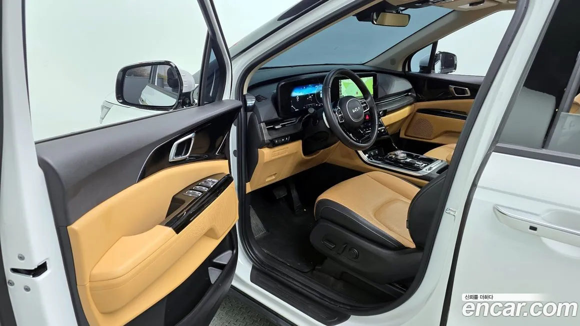 Kia Carnival 2023 из KR, фото 2