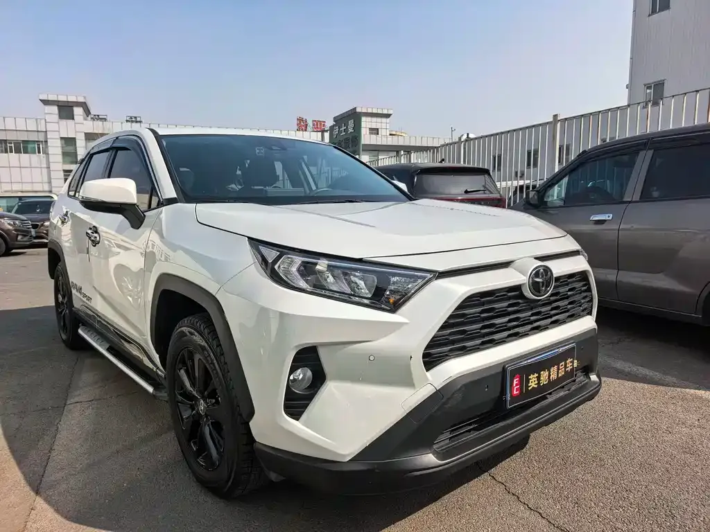 Toyota RAV4 2021 из CN, фото 8