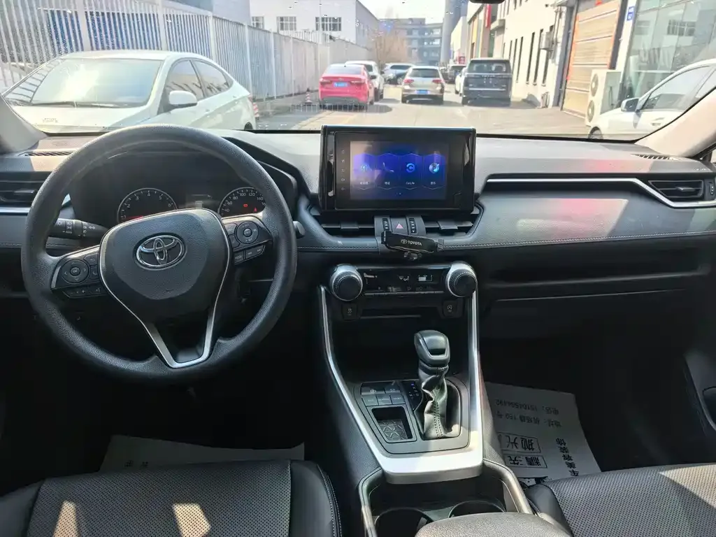 Toyota RAV4 2021 из CN, фото 7