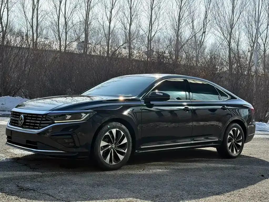 Volkswagen Passat 2022 из CN, фото 1