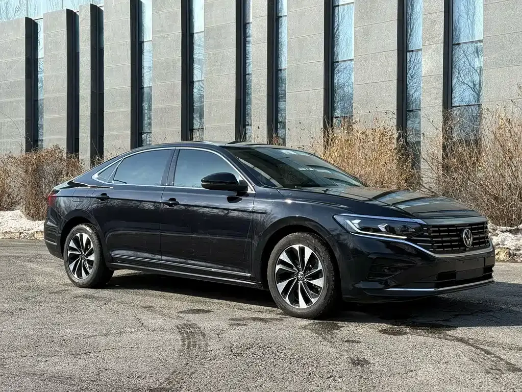 Volkswagen Passat 2022 из CN, фото 10