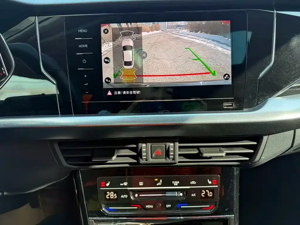 Volkswagen Passat 2022 из CN, фото 5