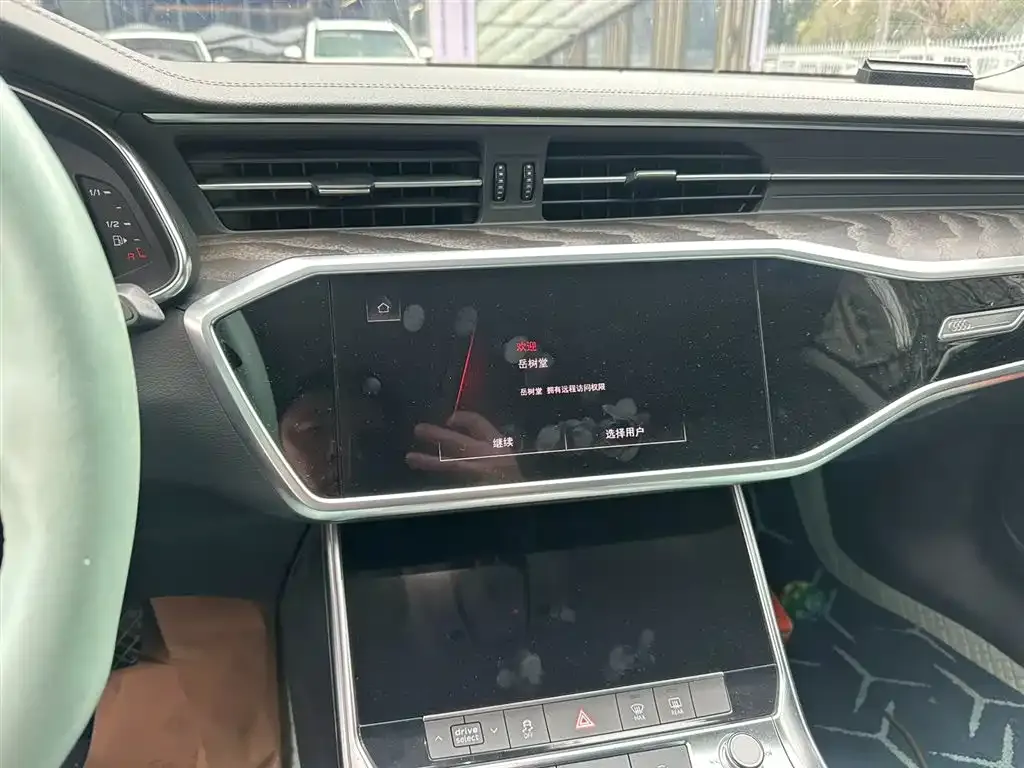 Audi A7 2021 из CN, фото 4