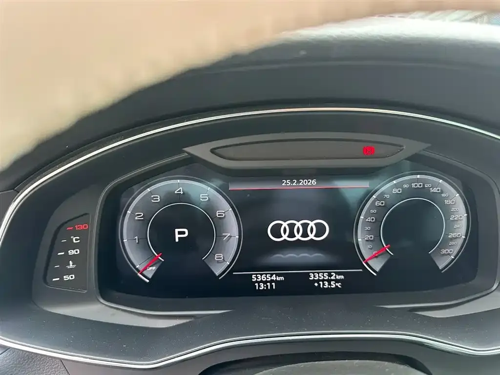 Audi A7 2021 из CN, фото 7